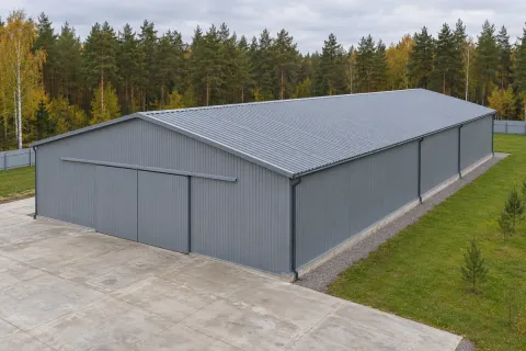 Кровля промышленного ангара 450 м² из профнастила НС44 в Красногорске — монтаж на длинных пролётах под нагрузку до 200 кг/м²