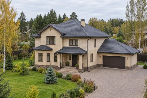 Капитальный ремонт кровли 180 м² в Подольске — полная замена старой Tilcor на новую композитную черепицу Metrotile
