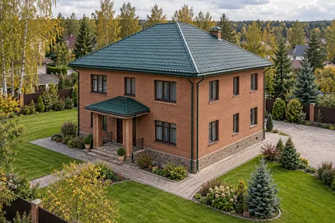 Капитальный ремонт кровли частного дома 1992 года 220 м² в Подольске — демонтаж шифера и новая металлочерепица